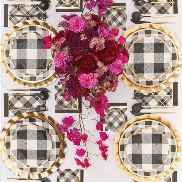 Meet your Posher, Alicia - Picture 1 of 1